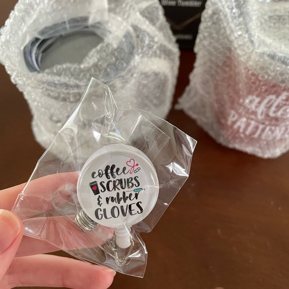 BRAND NEW mug and wine tumbler kit - Picture 10 of 15